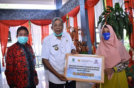 Launching Bantuan Presiden Produktif Bagi Usaha Mikro Di Kabupaten Sintang
