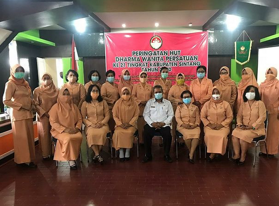 Asisten II Yustinus Menghadiri Peringatan Hut Dharma Wanita  ke 21 Tingkat Kabupaten Sintang Tahun 2020