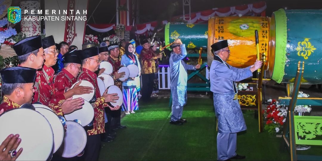 Bupati dan Wakil Bupati Sintang hadiri pembukaan MTQ XXXI Provinsi Kalimantan Barat