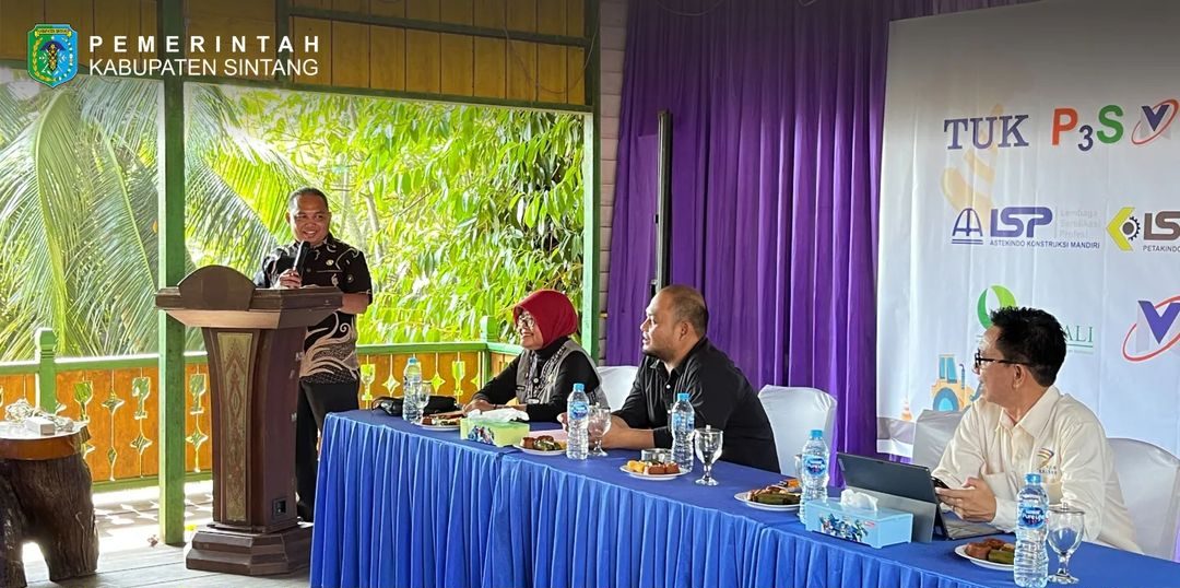 Wakil Bupati Sintang launching tempat uji kompetensi pusat pelatihan sertifikasi mandiri