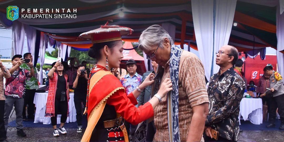 Bupati Sintang buka kegiatan Kelam Tourism Festival 2023