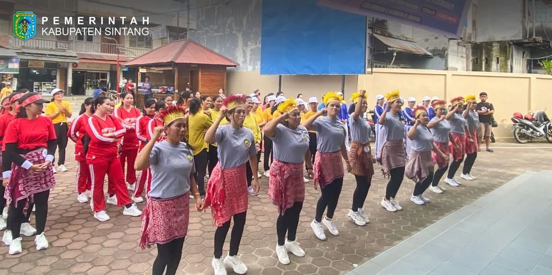 Bupati Sintang hadiri peringatan HUT ke-3 PAC PWKI Kabupaten Sintang